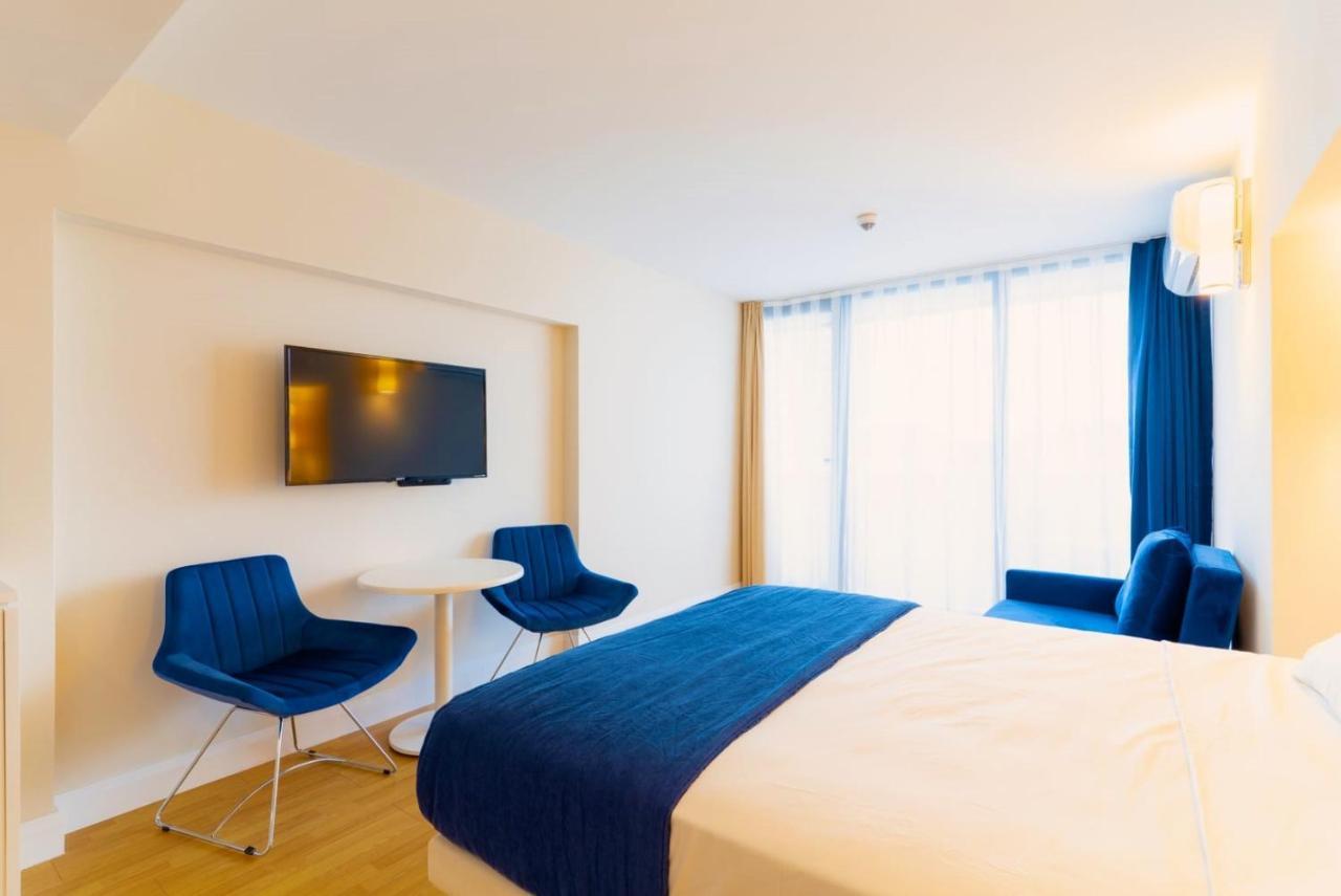 Batumi Beach Side & Sea View Aparthotel Extérieur photo