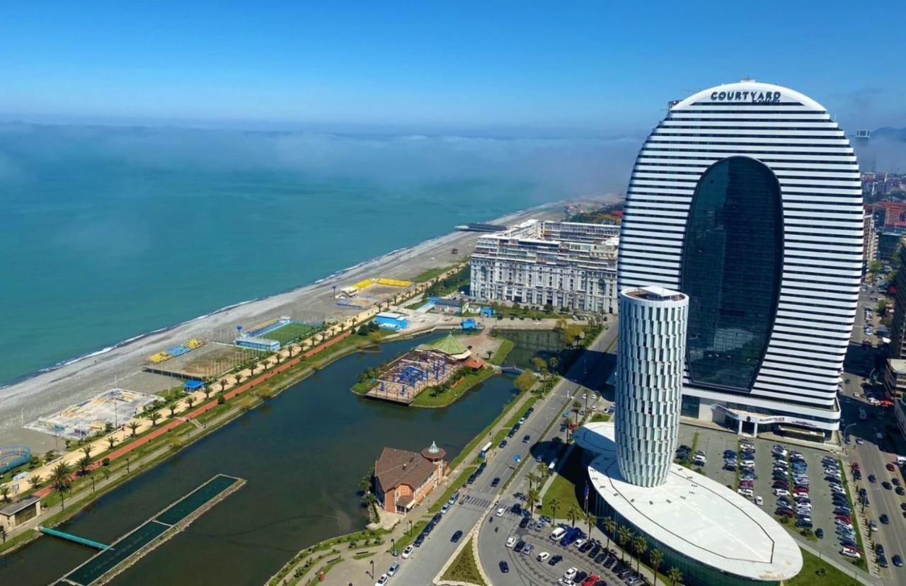 Batumi Beach Side & Sea View Aparthotel Extérieur photo